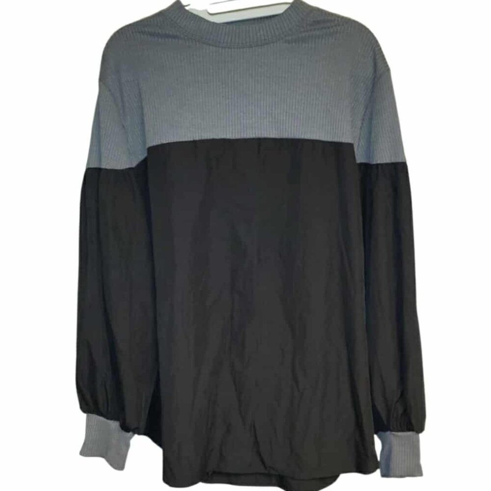Long Sleeved Shirt Two-Toned Gray and Black Sz L Athletic Outdoors Leisure NWT